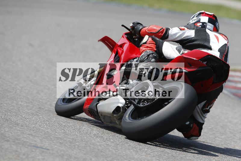 /27 12.06.2025 Ducati Schweiz Trackday Warmup  ADR/gelb-jeaune/44